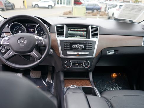 Used 2015 Mercedes-Benz ML 350 4MATIC image 20