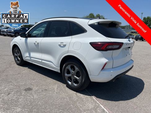 Used 2024 Ford Escape ST-Line w/ Tech Pack #1 AWD/4WD image 3