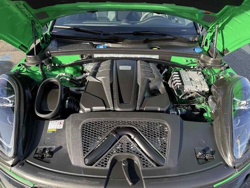 Used 2023 Porsche Macan GTS image 27