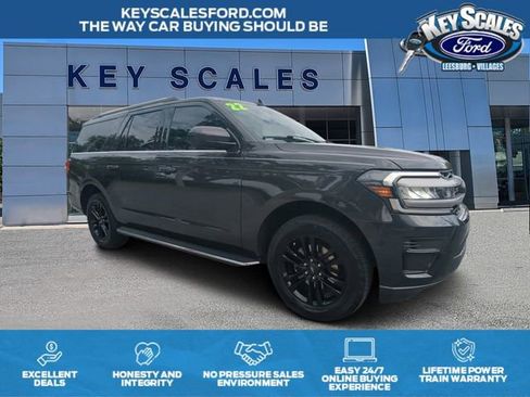 Used 2022 Ford Expedition Max XLT RWD image 1