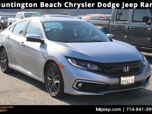 Used 2020 Honda Civic EX image 1