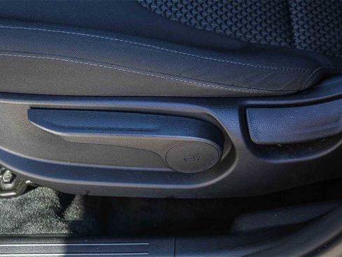 Used 2023 Kia Sportage LX image 20