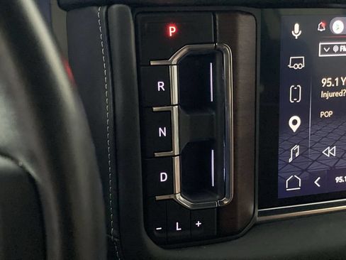 Used 2024 GMC Yukon Denali Ultimate AWD/4WD image 21