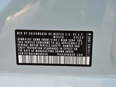 Used 2025 Volkswagen Jetta SE FWD image 22