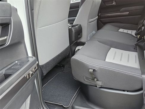 New 2025 Toyota Tacoma TRD Sport image 6