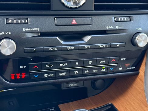 Used 2021 Lexus RX 350 FWD w/ Premium Package image 17