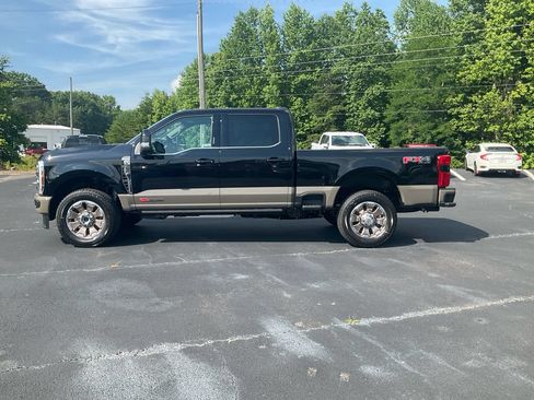 New 2026 Ford F350 King Ranch w/ FX4 Off-Road Package AWD/4WD image 8