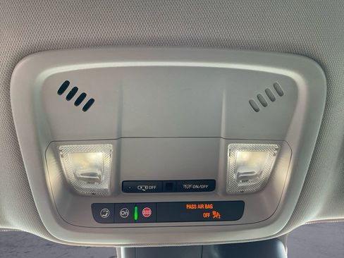 Used 2024 Chevrolet Malibu LT image 11