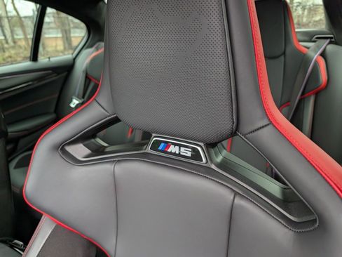 Used 2022 BMW M5 CS AWD/4WD image 31