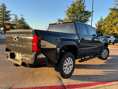 New 2025 Toyota Tacoma SR5 image 5