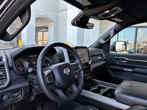 Used 2025 RAM 1500 Laramie AWD/4WD image 7