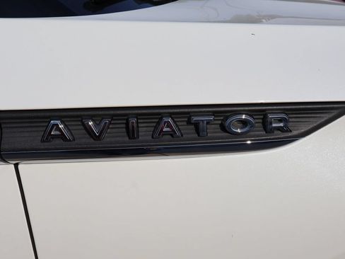 Used 2020 Lincoln Aviator Reserve w/ Equipment Group 202A AWD/4WD image 10