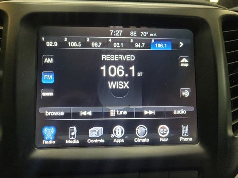 Used 2014 Jeep Cherokee Trailhawk w/ Comfort/Convenience Group AWD/4WD image 25