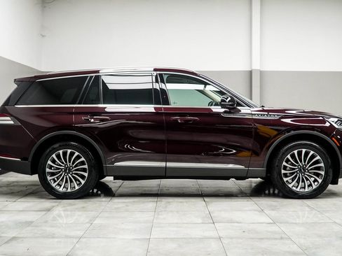 Used 2022 Lincoln Aviator Reserve w/ Elements Package Plus image 6