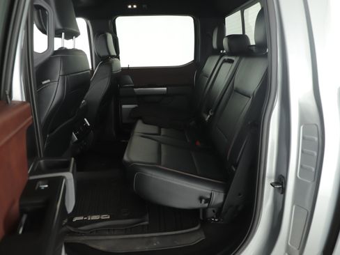 Used 2022 Ford F150 Lariat image 16