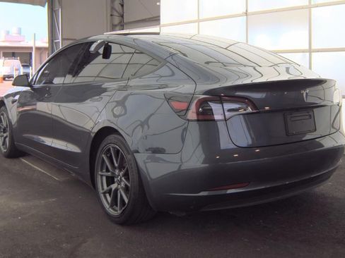 Used 2023 Tesla Model 3 Standard Range RWD image 11