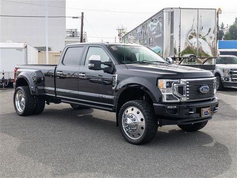 Certified 2022 Ford F350 Platinum image 3
