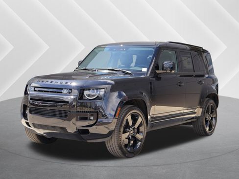 New 2026 Land Rover Defender 110 X-Dynamic SE image 1