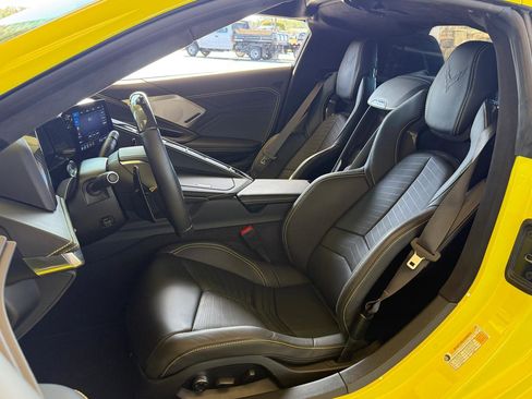 Used 2023 Chevrolet Corvette Z06 w/ Engine Appearance Package image 10