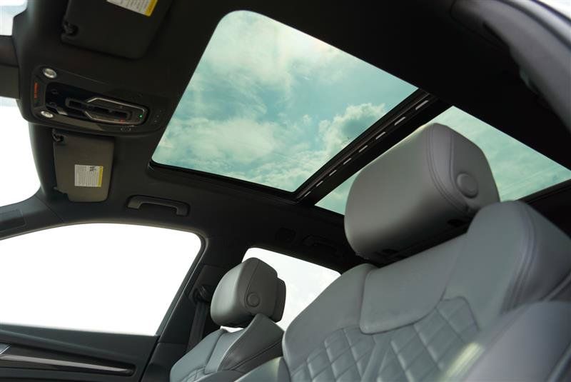 Used 2019 Audi SQ5 Prestige AWD/4WD image 52