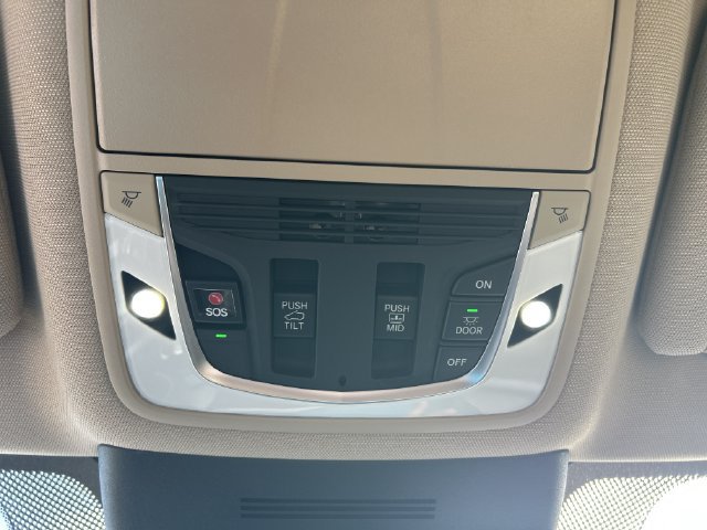 Certified 2025 Acura MDX FWD image 30