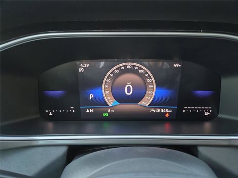 New 2026 Volkswagen Taos SE image 17