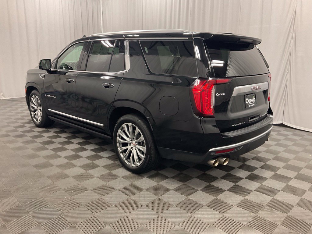 Used 2024 GMC Yukon Denali w/ Denali Reserve Package AWD/4WD image 8