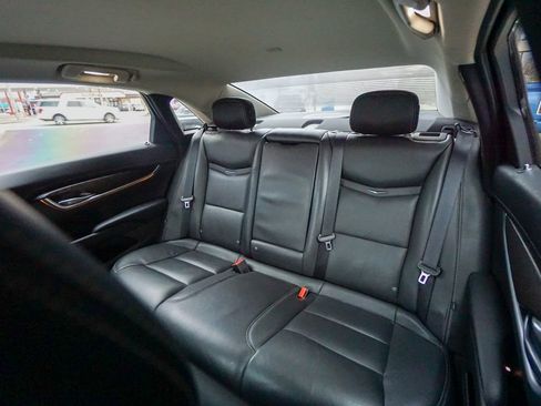 Used 2018 Cadillac XTS Luxury image 27