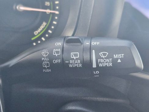 Used 2025 Jeep Wrangler Unlimited Sahara w/ Safety Group AWD/4WD image 29