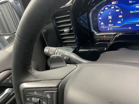 Used 2025 Chevrolet Silverado 1500 ZR2 AWD/4WD image 21