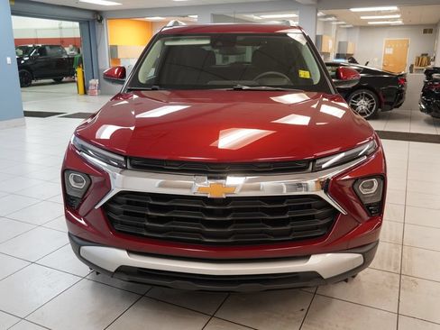 Used 2024 Chevrolet TrailBlazer LT AWD/4WD image 13