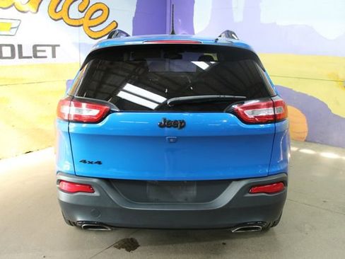 Used 2018 Jeep Cherokee High Altitude AWD/4WD image 7