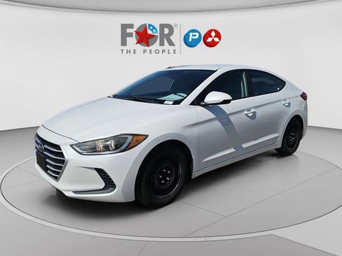 Used 2017 Hyundai Elantra SE FWD image 22
