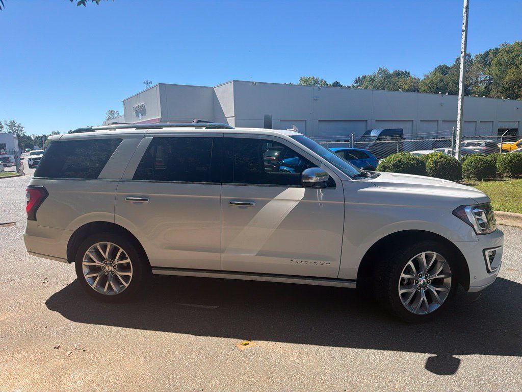 Used 2019 Ford Expedition Platinum AWD/4WD image 7