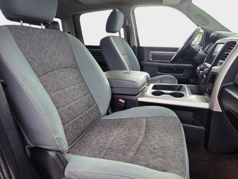 Used 2017 RAM 1500 Big Horn RWD image 11