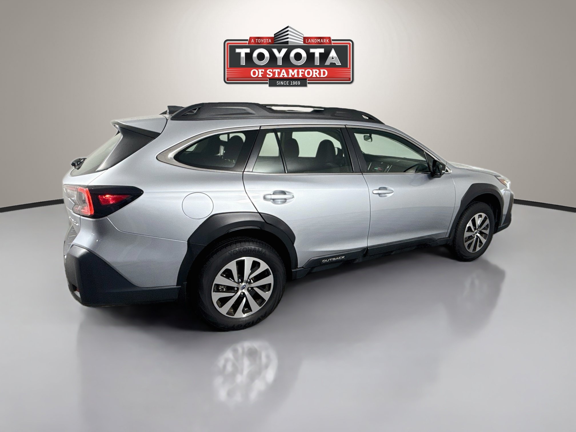 Used 2024 Subaru Outback AWD/4WD image 8