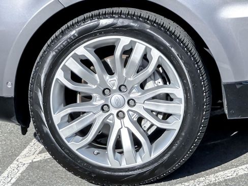 Used 2020 Land Rover Range Rover Sport HSE image 25