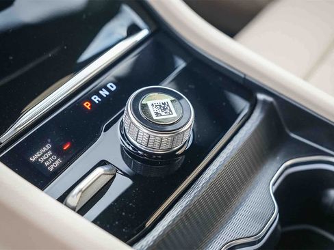 New 2025 Jeep Grand Cherokee L Limited image 20