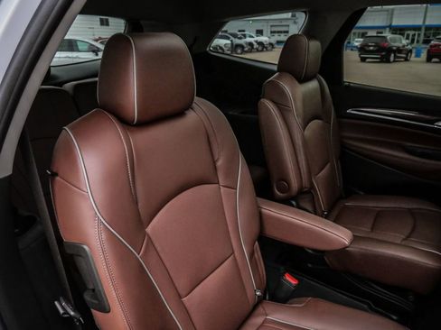 Used 2021 Buick Enclave Avenir w/ Avenir Technology Package FWD image 24