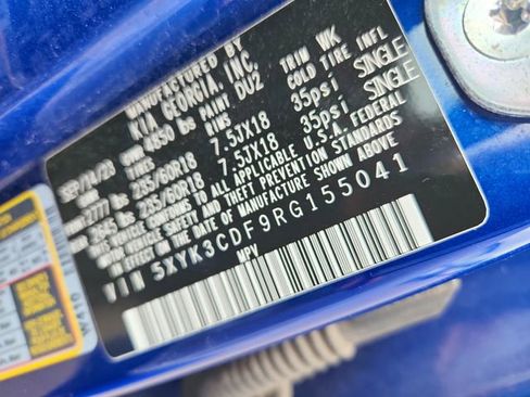 Used 2024 Kia Sportage EX image 17