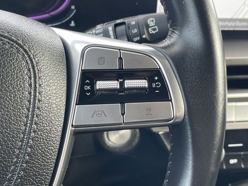 Used 2024 Kia Telluride S image 26
