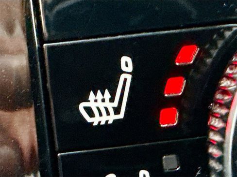 Used 2022 Nissan Pathfinder Platinum w/ Cargo Package image 22