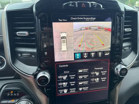Used 2019 RAM 1500 Laramie AWD/4WD image 8