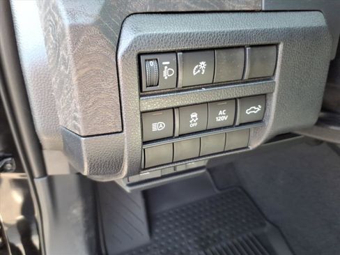New 2026 Toyota Tacoma Limited AWD/4WD image 10