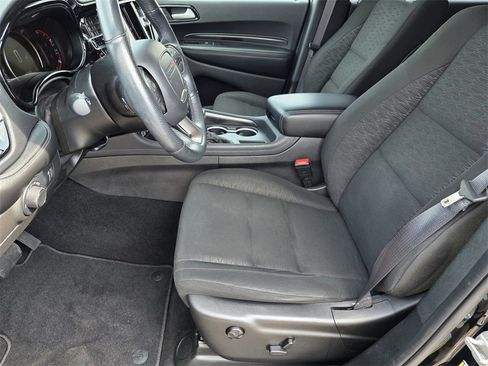 Used 2023 Dodge Durango SXT image 10