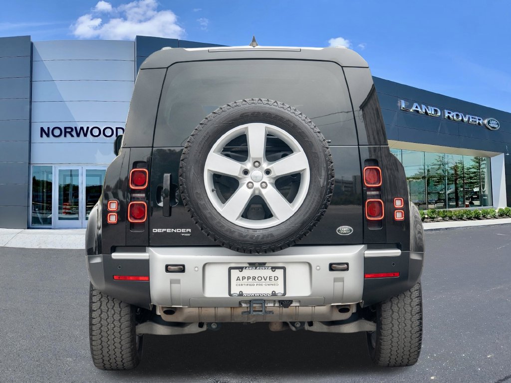 Used 2023 Land Rover Defender 110 SE AWD/4WD image 6