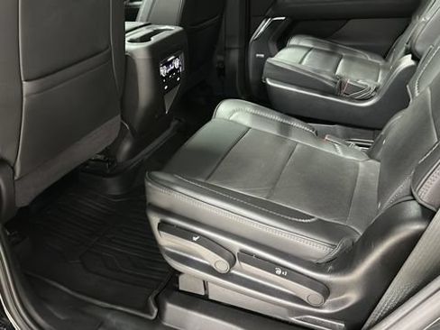 Used 2024 GMC Yukon Denali AWD/4WD image 28