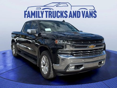 Used 2019 Chevrolet Silverado 1500 LTZ w/ LTZ Plus Package AWD/4WD image 7