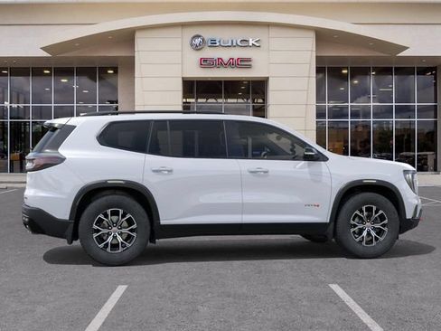 New 2026 GMC Acadia AT4 w/ Luxury Package AWD/4WD image 5