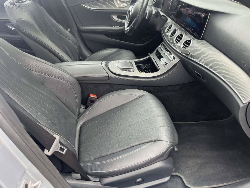 Used 2021 Mercedes-Benz E 350 4MATIC Sedan image 21